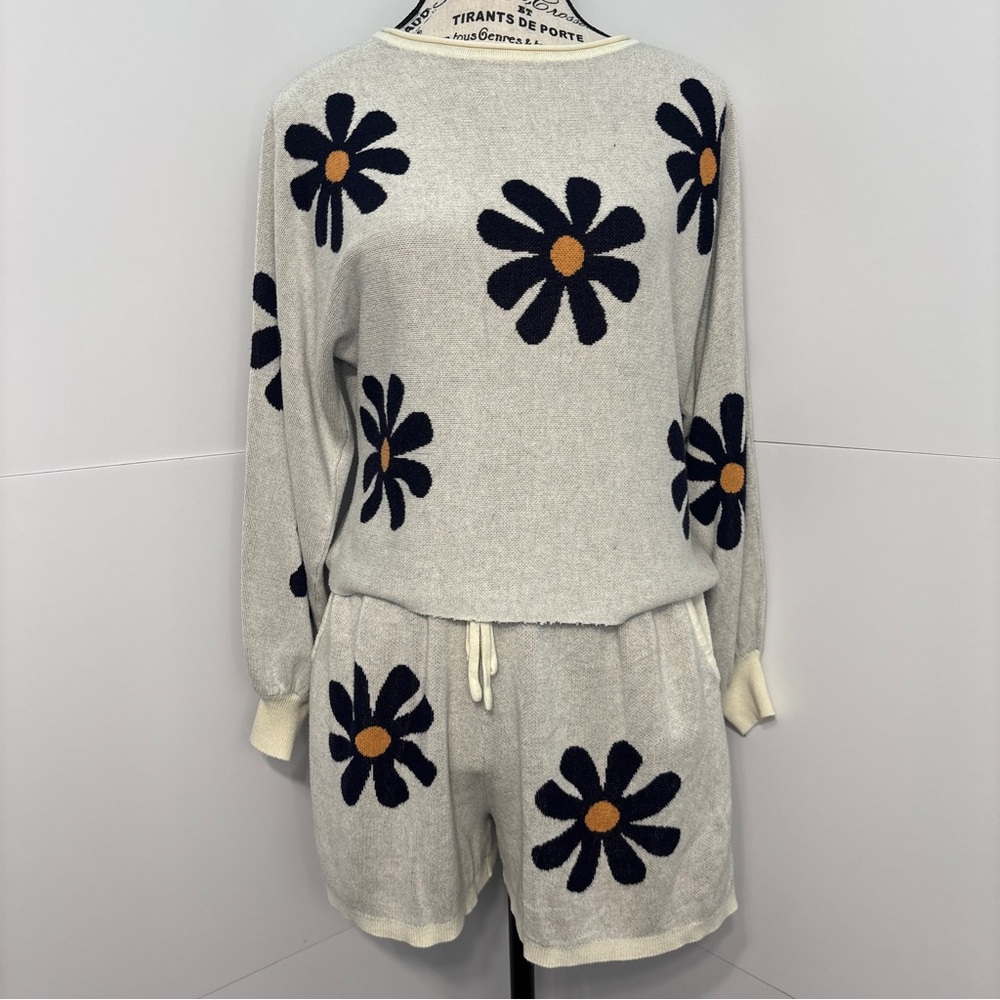 Ekouaer Women's Knit Floral Pajama Set with Long Sleeve Sweater & Shorts